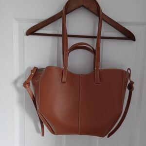 Elegant vegan leather designer brown tan tote BAG in classic FRENCH Mango